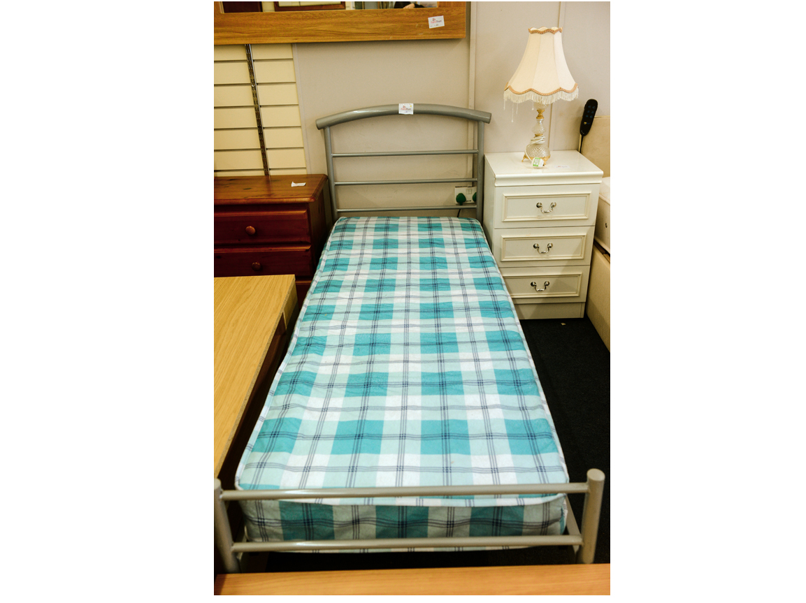 Single bed and Mattress