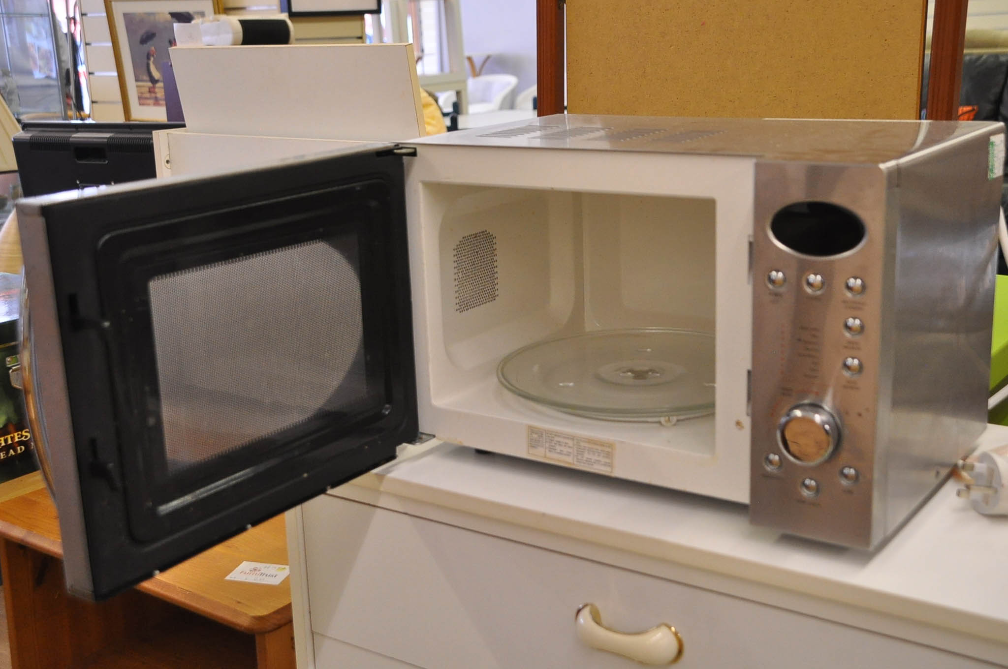 Microwave