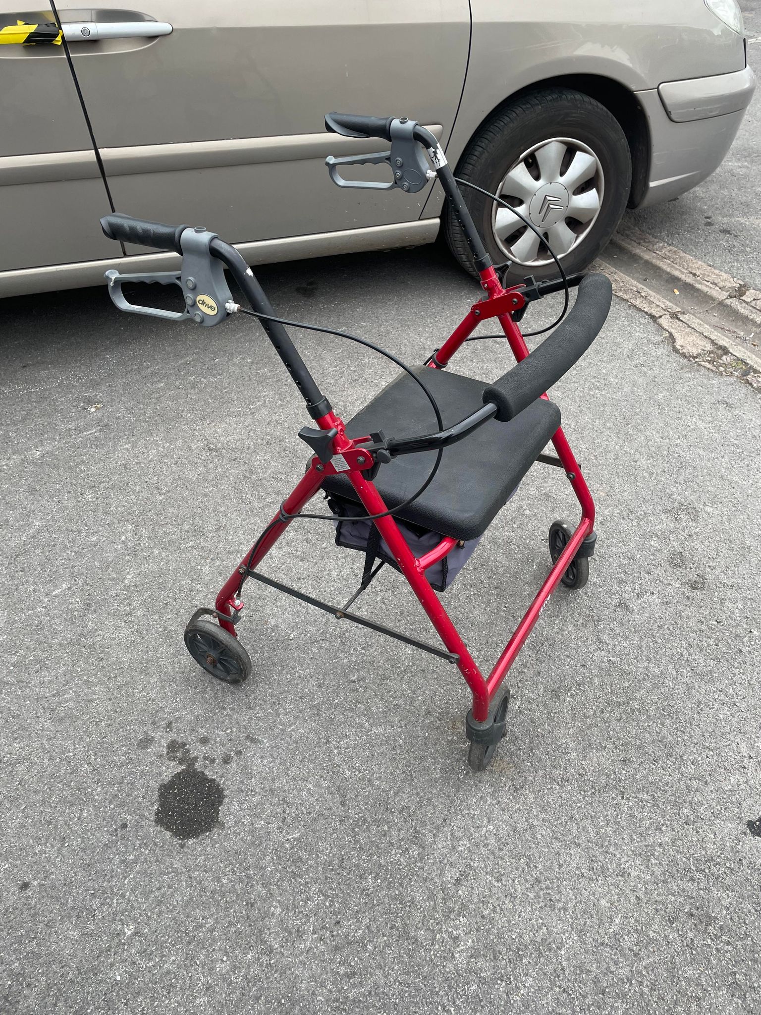 4 wheeled folding walker with seat and storage bag